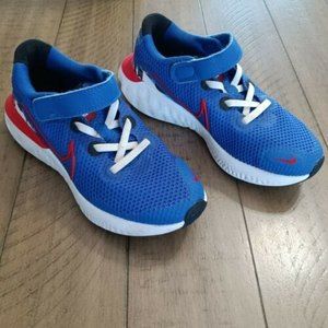 Nike Renew Run Blue/Red/White- Size 1 CW5813-400